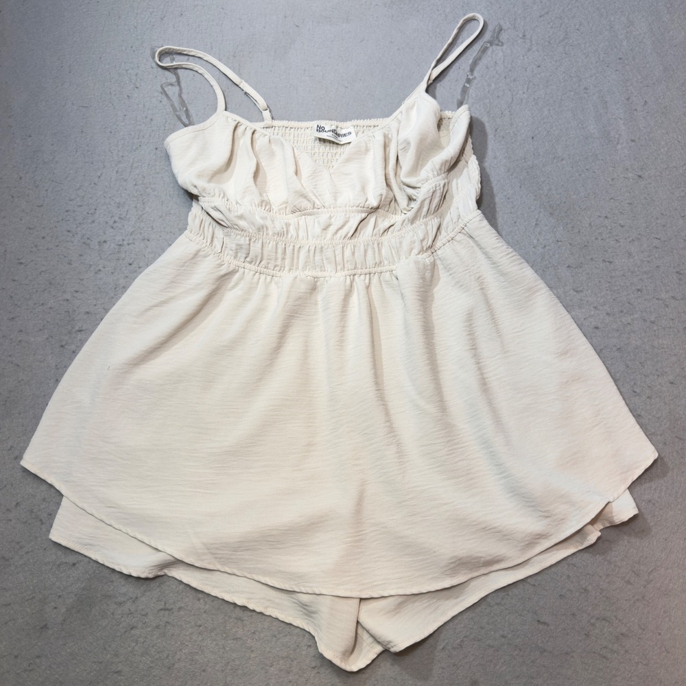 No Boundaries Romper Womens XL Cream Excellent Smocked Sweetheart Neckline - Picture 2 of 10